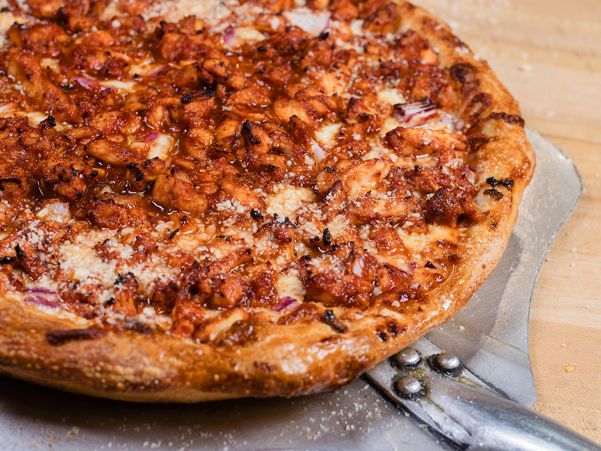 “bbq-chicken-pizza”